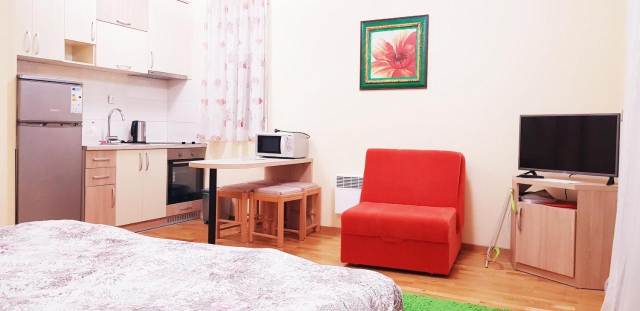 Olimp Lux Hotel Budva Buitenkant foto