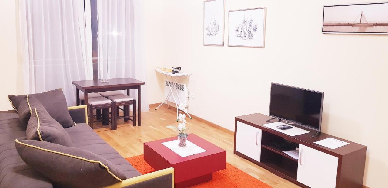 Olimp Lux Hotel Budva Buitenkant foto