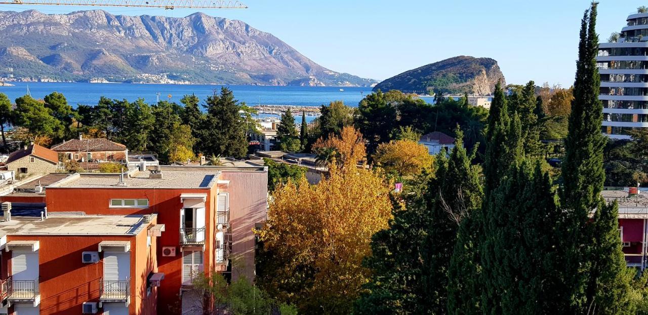 Olimp Lux Hotel Budva Buitenkant foto